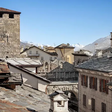 Apartment Attico Vista Anfiteatro Aosta